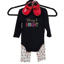 Merry  Bright 3 Piece Play With Red Shows Size 6-9 Months Christmas Holidays