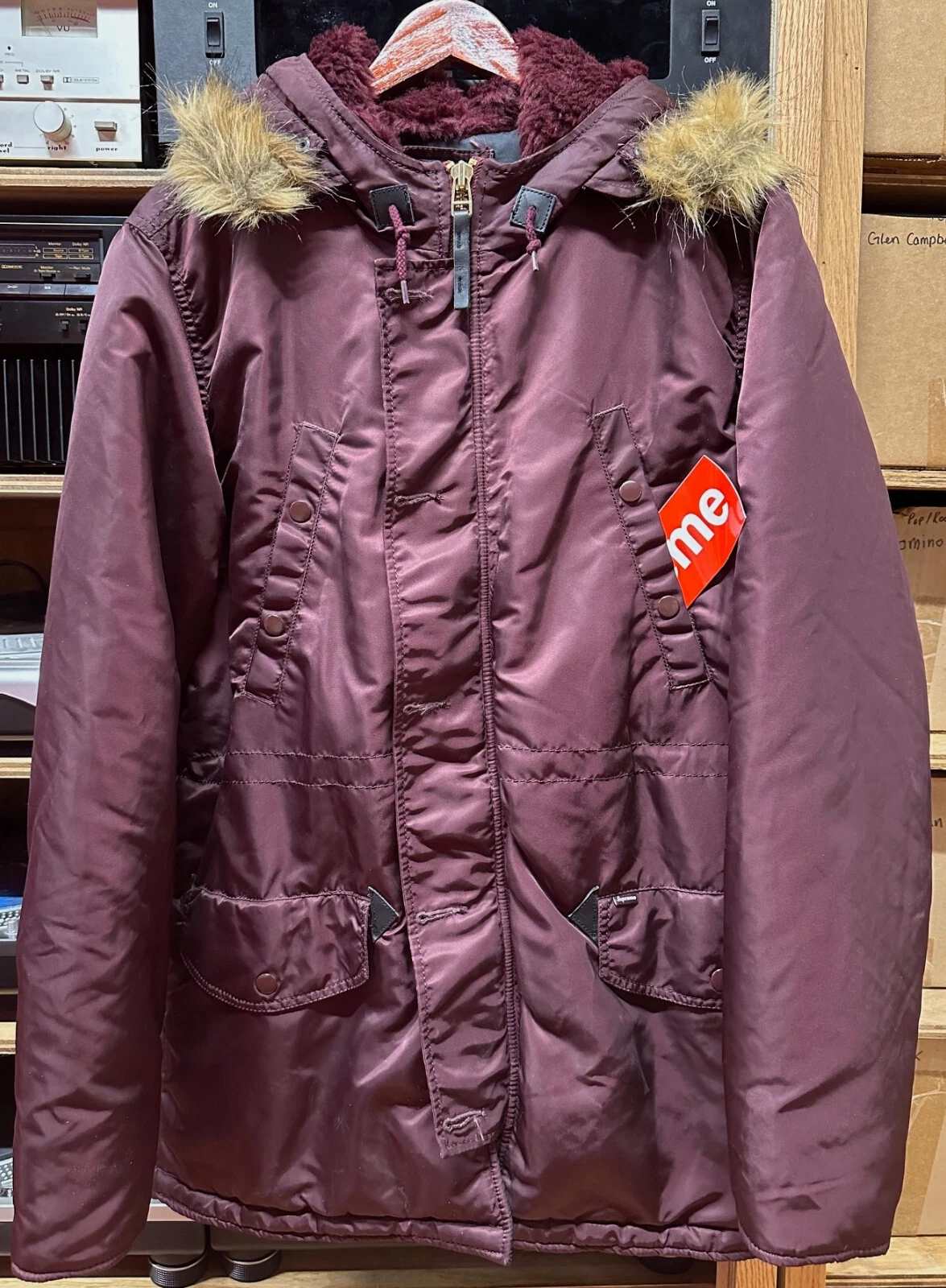 Veste parka taille XL SUPREME NYC rouge foncé N 38 manteau à capuche en fourrure hiver