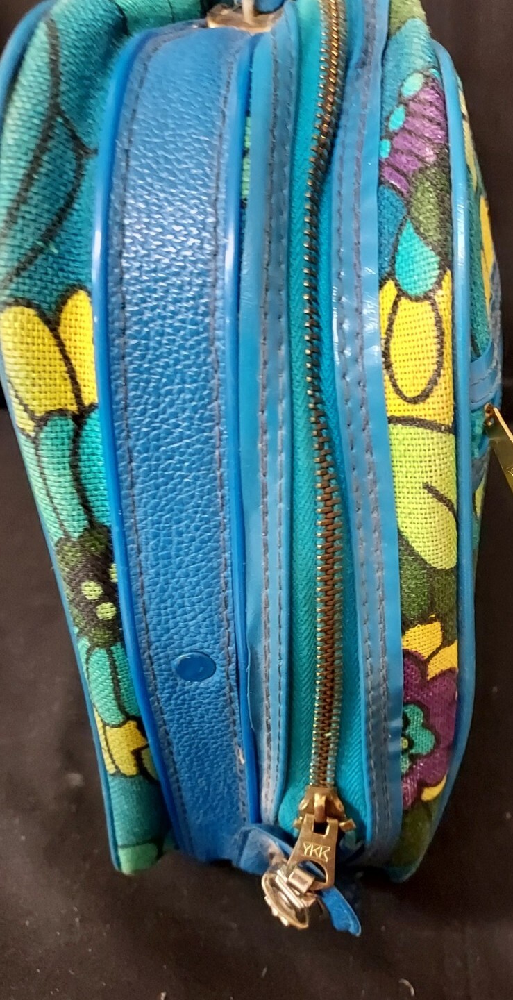 VNTG  Retro Small Suitcase Luggage 60's-70's As Is