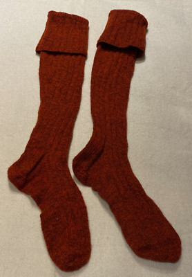 Neu handgestrickte 100 % Shetlandwolle Wandern Jagd Kiltschlauchsocken verbrannter Rost rot