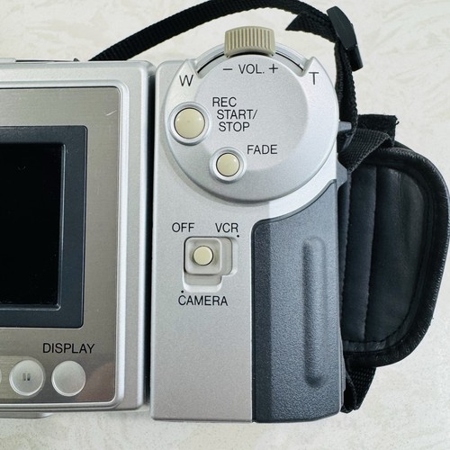 Sharp VL-A110 LCD Viewcam 8 Video Camera With AC Adapter, Remote, New Battery - Picture 7 of 21