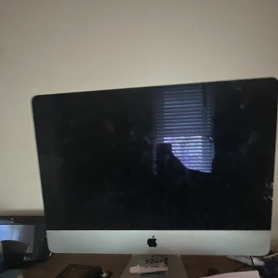 Apple iMac All-In-One Desktop Computer Silver