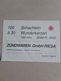 1 Kistenetikett DDR 10)