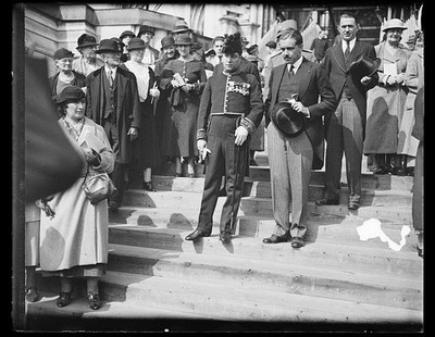 Photo:Washington D.C. National Cathedral 1934 Crowd on Steps Ceremony