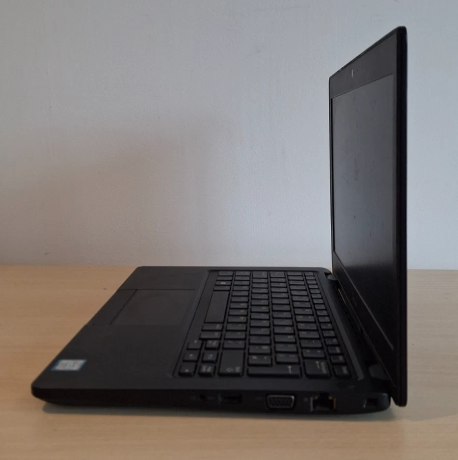 Dell Latitude 5290 · i5-8250U · 8GB · 256GB, photo 3 of 5