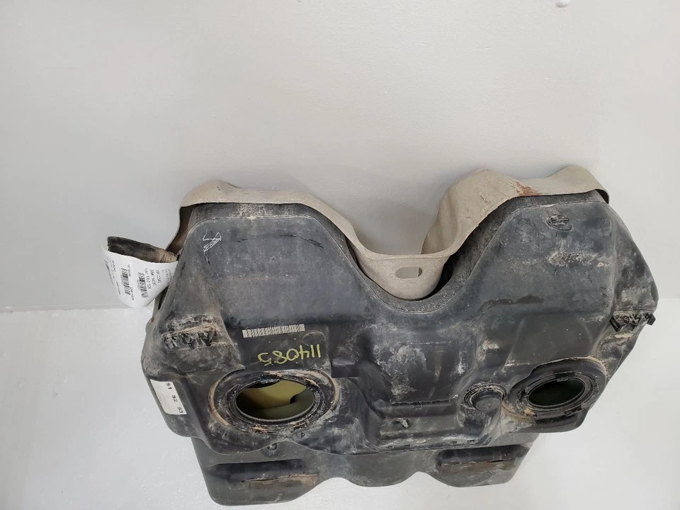 10-11 13-15 CADILLAC SRX Fuel Tank Without Flex Fuel Vehicle 21 Gal 22744669 Foto 2 de 4