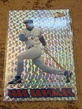 JUAN GONZALEZ 1993 PACIFIC PRISM JUGADORES CALIENTES #6 TEXAS RANGERS NMMT Card