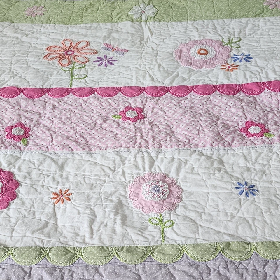 Pottery Barn Kids Twin Quilt Pink Lavender Green Daisy Flowers Please *READ* - Image 4 of 4