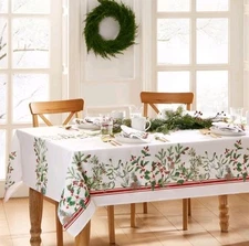 Elrene Home Fashions White Winter Holiday Berry Fabric Tablecloth Size 84" x 60"