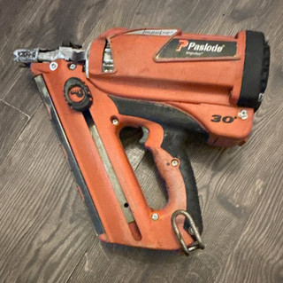 Spares repairs only Paslode IM350 Lithium 30° Cordless Nail Gun