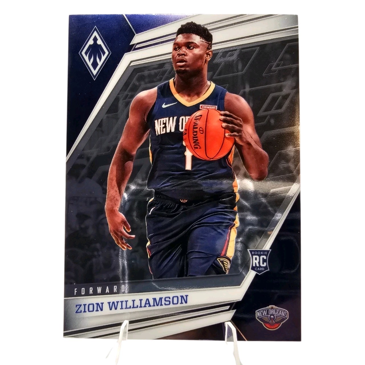 Zion Williamson #570 (Basketball Cards 2019 Panini Chronicles) — is it worth grading?