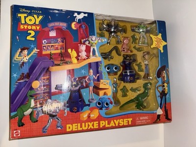 Toy Story 2 Al's Toy Barn Deluxe Playset Woody Buzz Zurg Brand New