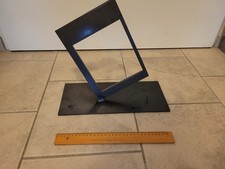 schwere Skulptur Kunstwerk Metall  Eisen 3,5 kg Grundplatte 15x35 cm Signatur