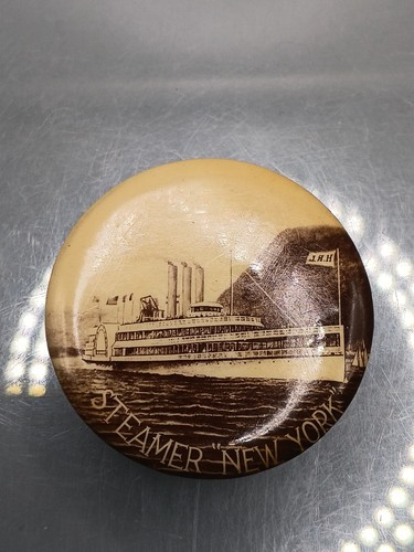 1887-1908 Hudson River Dayline Steamer New York Steamship Pinback Button