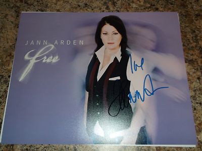 JANN ARDEN CANADIAN POP SINGER SIGNED 8 X 10 MATTE PHOTO (4) | eBay