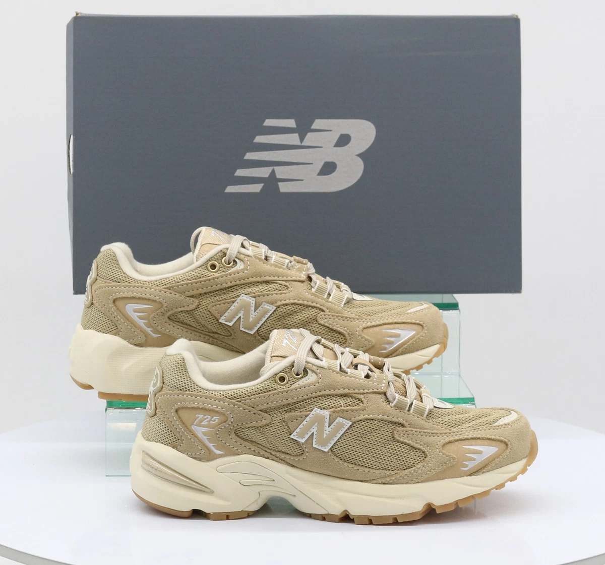 New balance top womans trainers
