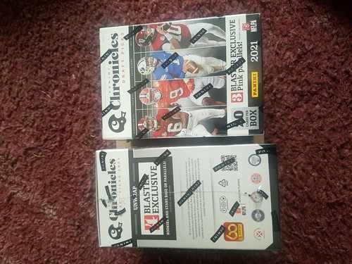 2021 Panini Chronicles Draft Picks Football Blaster - Exclusive Pink Parallels - Picture 2 of 2