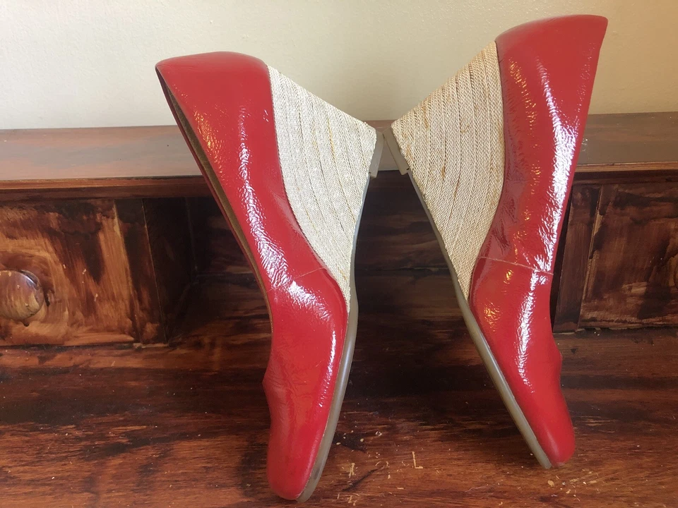 Aerosoles Mujer Talla 8M Zapatos Mules Cuña Punta Redonda Cuero Rojo Superior Sin Cordones Foto 4 de 4