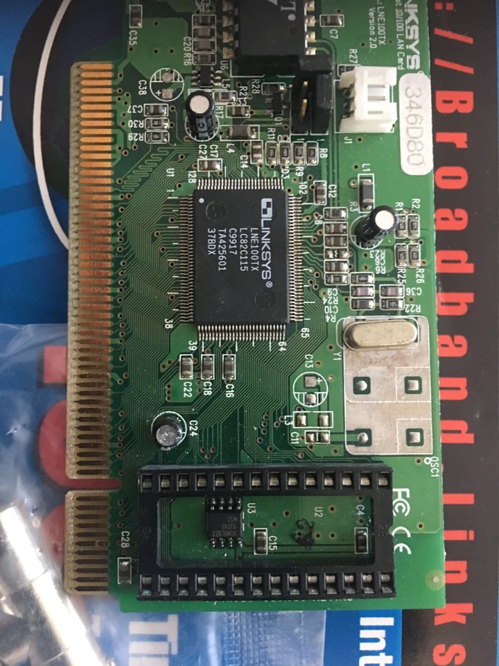 LNE10005 Linksys Fast Ethernet PCI 10/100 Network Adapter - Image 3 of 4