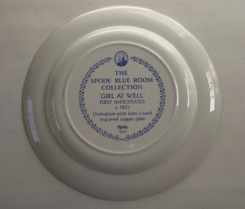 The Spode Blue Room Collection – GIRL AT WELL - Dinner Plate 10-1/2" - Picture 3 of 12