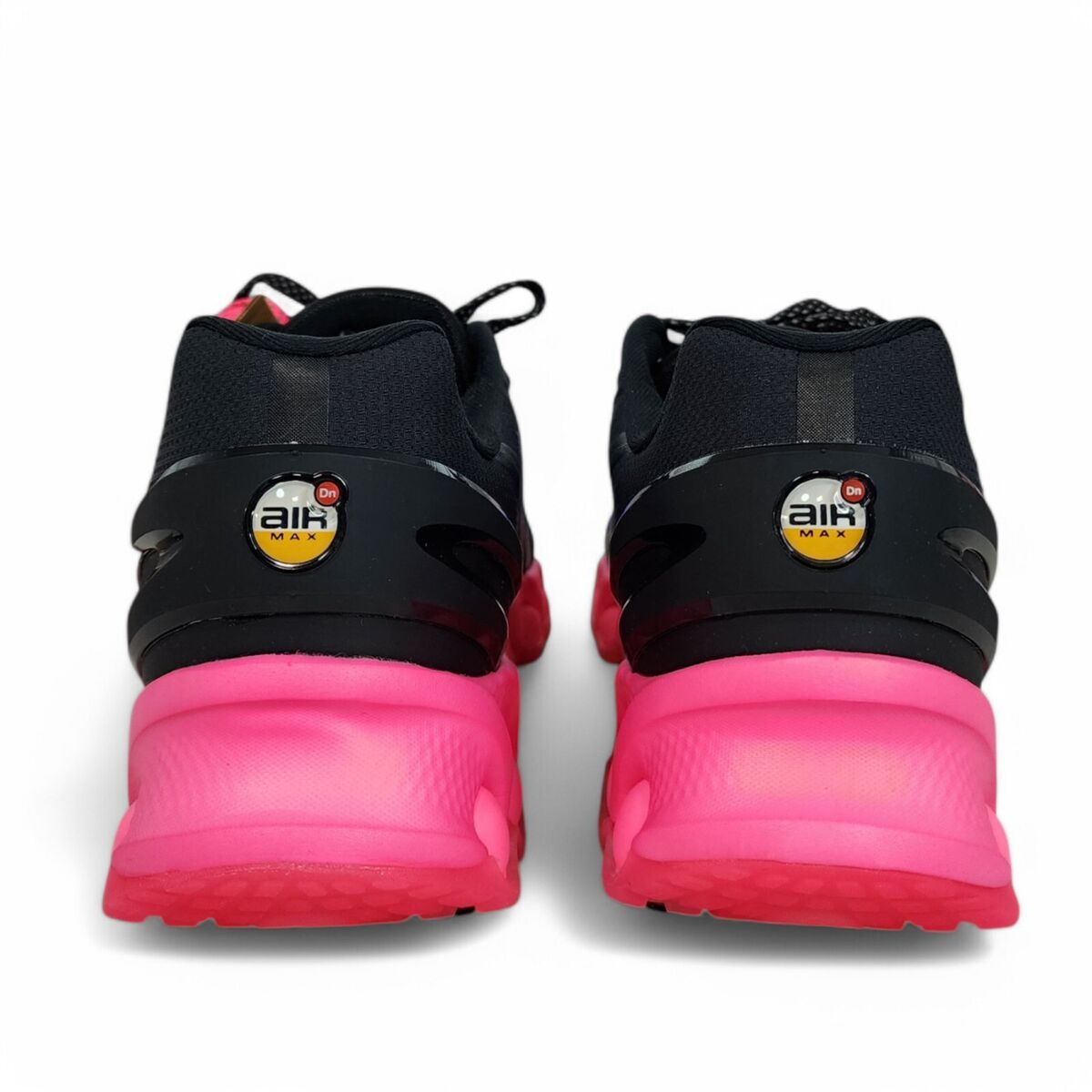Rare Nike Air Max Dn8 FF Friends & Family Black Hyper Pink Rare Nike Air Max Dn8 FF Friends & Family Black Hyper Pink