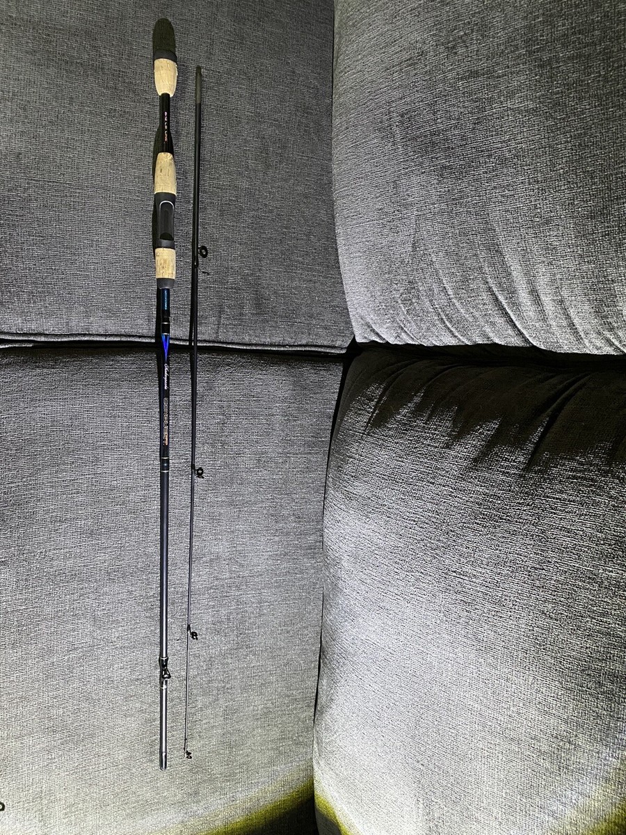 EUC Shakespeare Conquest Fishing Rod 6' 2PC 6-12 lb Medium