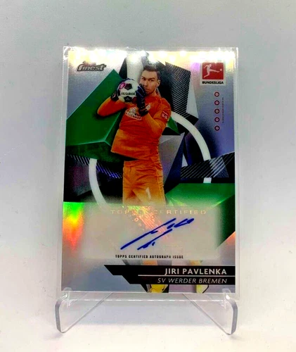 Soccer 2021 "JIRI PAVLENKA" Refractor Auto Topps Finest Bundesliga - Picture 1 of 2