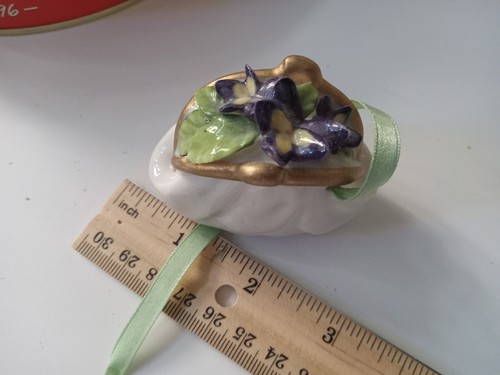 Vintage Knick Knacks, Rummage, Shakers, Glass, Decorations, Clock Parts, Figures - Picture 39 of 43