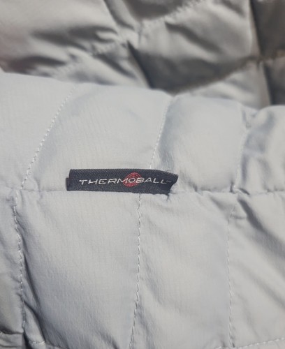 Chaqueta Thermoball Hombre The North Face Gris Medio Buen Estado 34" X 29" - Imagen 5 de 13