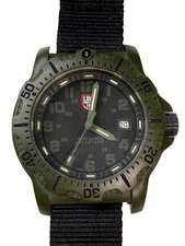 NICE - Luminox Swiss 8800 Series Dark Green 200M Watch