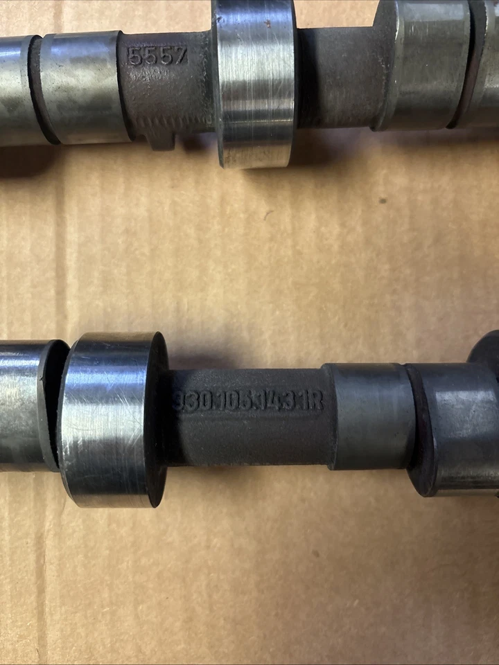 Árboles de levas Porsche 930 930.105.143.1r 930.105.142.1r Foto 3 de 4