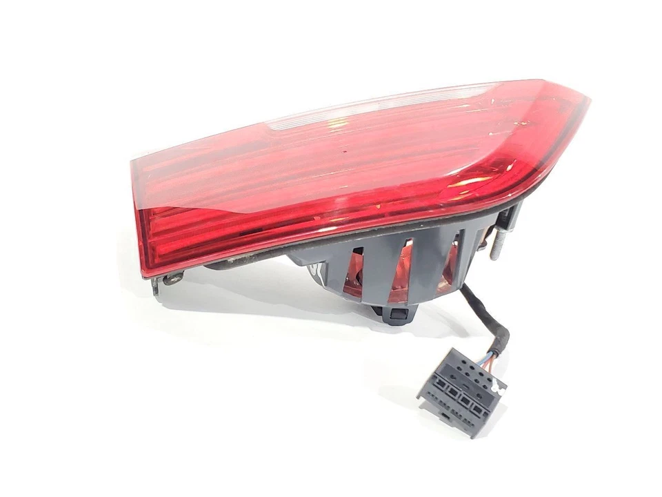 2014 2015 2016 BMW 428I OEM Gran Coupe 618371L tampa traseira esquerda montada - Imagem 3 de 4