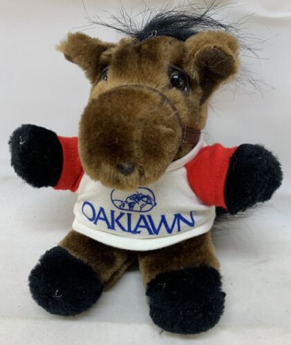 Oaklawn Race Track Plush Racing Horse Stuffed Animal T-Shirt Its All Greek To Me - Picture 1 of 7