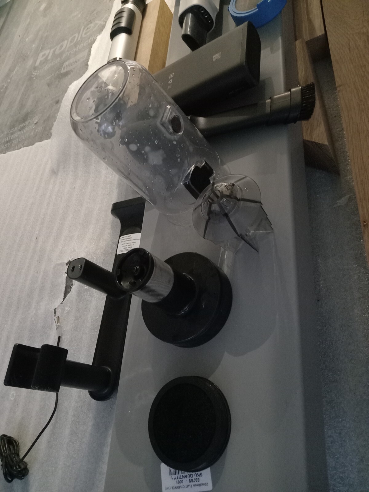 AEG 8000 Series Cordless Vacuum Cleaner White eBay