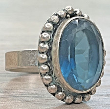 Vintage Sterling 925 Blue Topaz Faceted Ring Oval Cabochon Beaded Bezel 6g 7.5