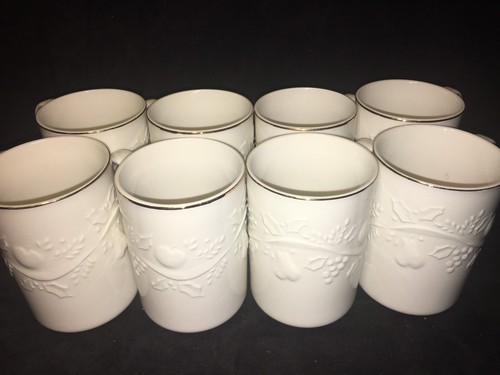 LIBBEY TABLEWARE 20 Piece Embossed Fruit Holly Gold Trim ~ CHRISTMAS - Foto 6 di 8