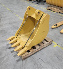 New 24" Excavator Bucket for a Caterpillar 446 with Pins