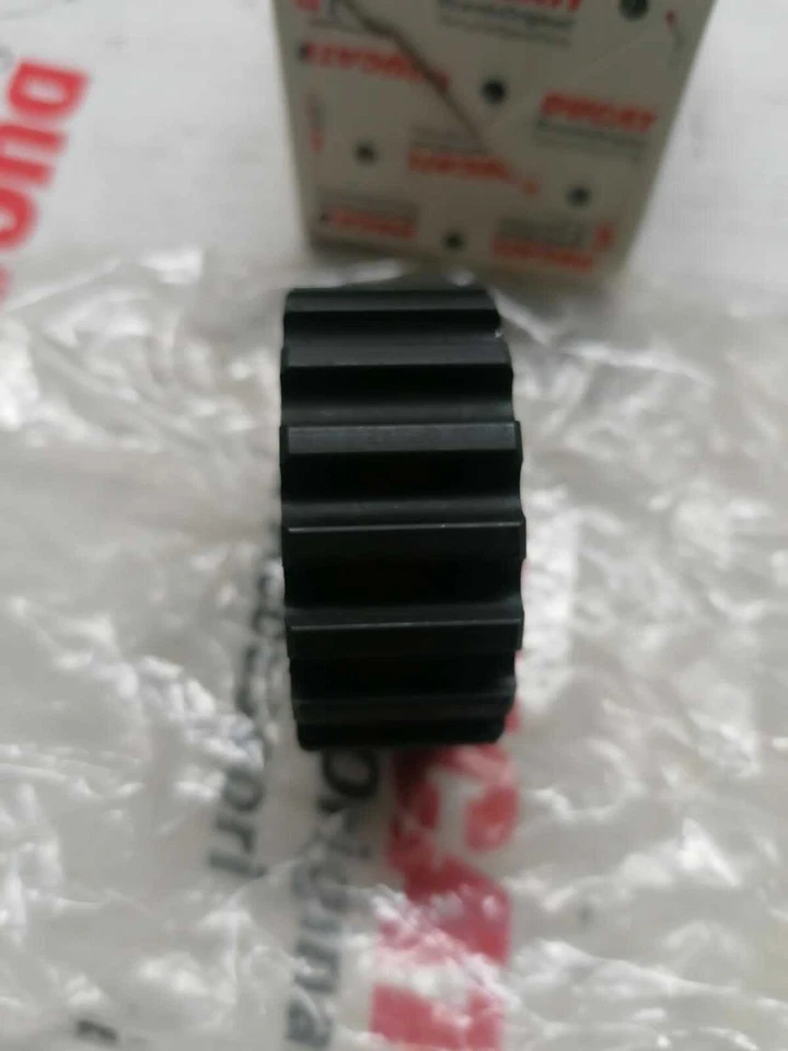 Puleggia Distribuzione Z. 18 per Ducati Monster 750/900-SS/03 Codice 25510141A - Immagine 3 di 4