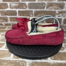 UGG Australia Dakota Suede Pink Bow Sheepskin Slippers Moccasins Womens Size 9