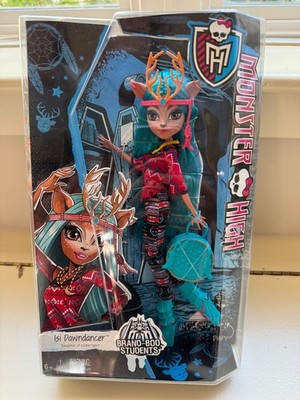 MONSTER HIGH Isi Dawndancer Brand-Boo Students Doll NEW RARE, unopened