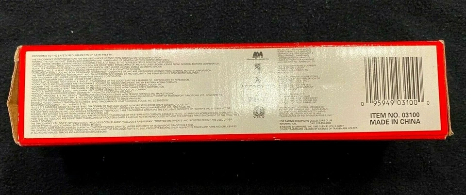 Гоночные чемпионы 1993 Racing Team Transporter масштаб 1:87 NASCAR Джо Немечек  - Изображение 4 из 4