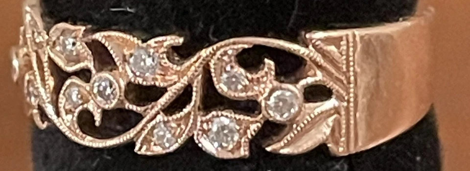 Shane Co. 14K Rose Gold Cordelia Diamond Band Ring Size 5 - Image 3 of 4