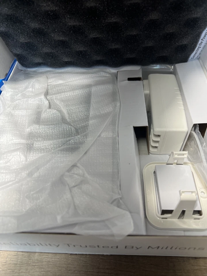 2Gig 2GIG-TS1-E Wireless Touch Screen Keypad - Image 3 of 4