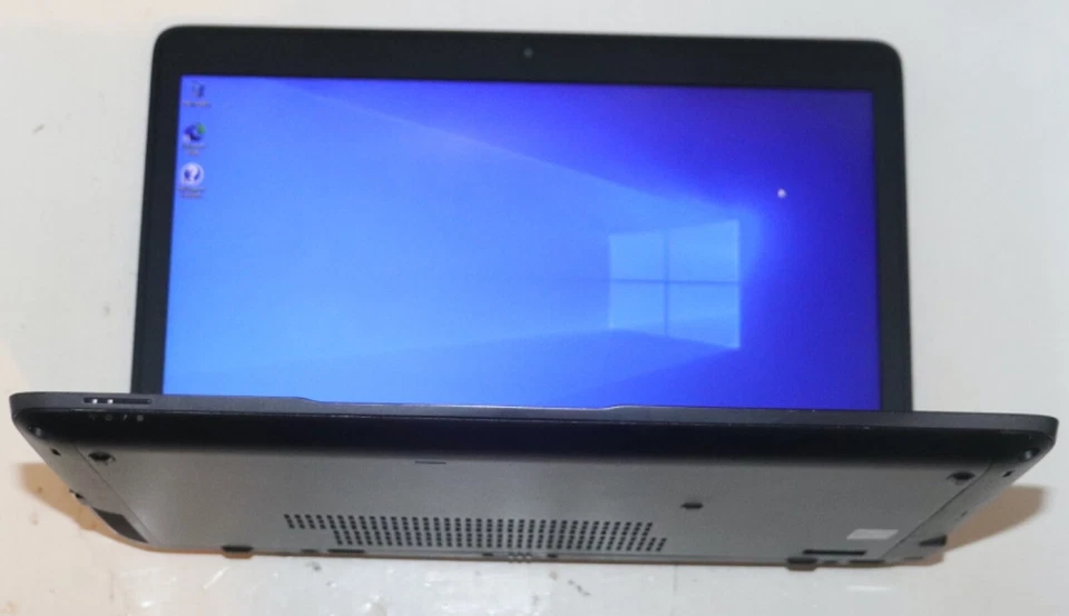 Estación de trabajo HP ZBOOK 14|Intel Core i7@2,10 GHz|12 GB RAM|256SSD|WIN10|Cámara web Foto 4 de 4