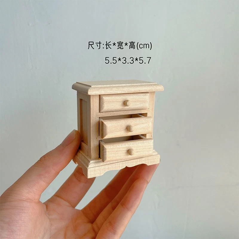 Maßstab 1:12 Puppenhaus Miniatur Nachttisch Mit Schubladen Schlafzimmer Möbel - Bild 1 von 1