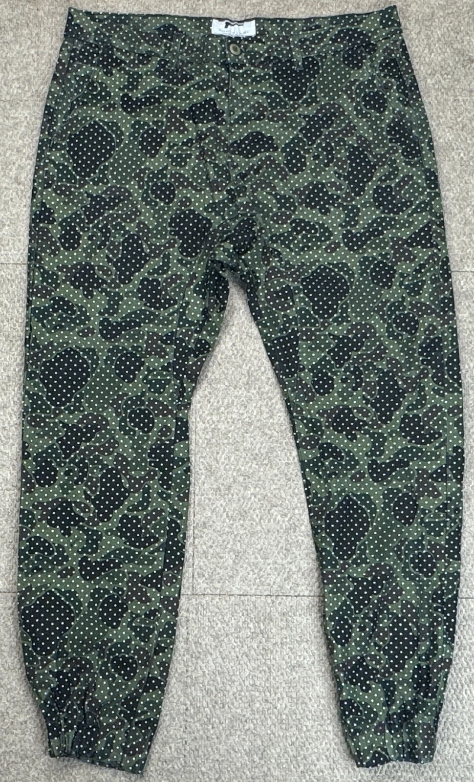 Picture 1 of 11