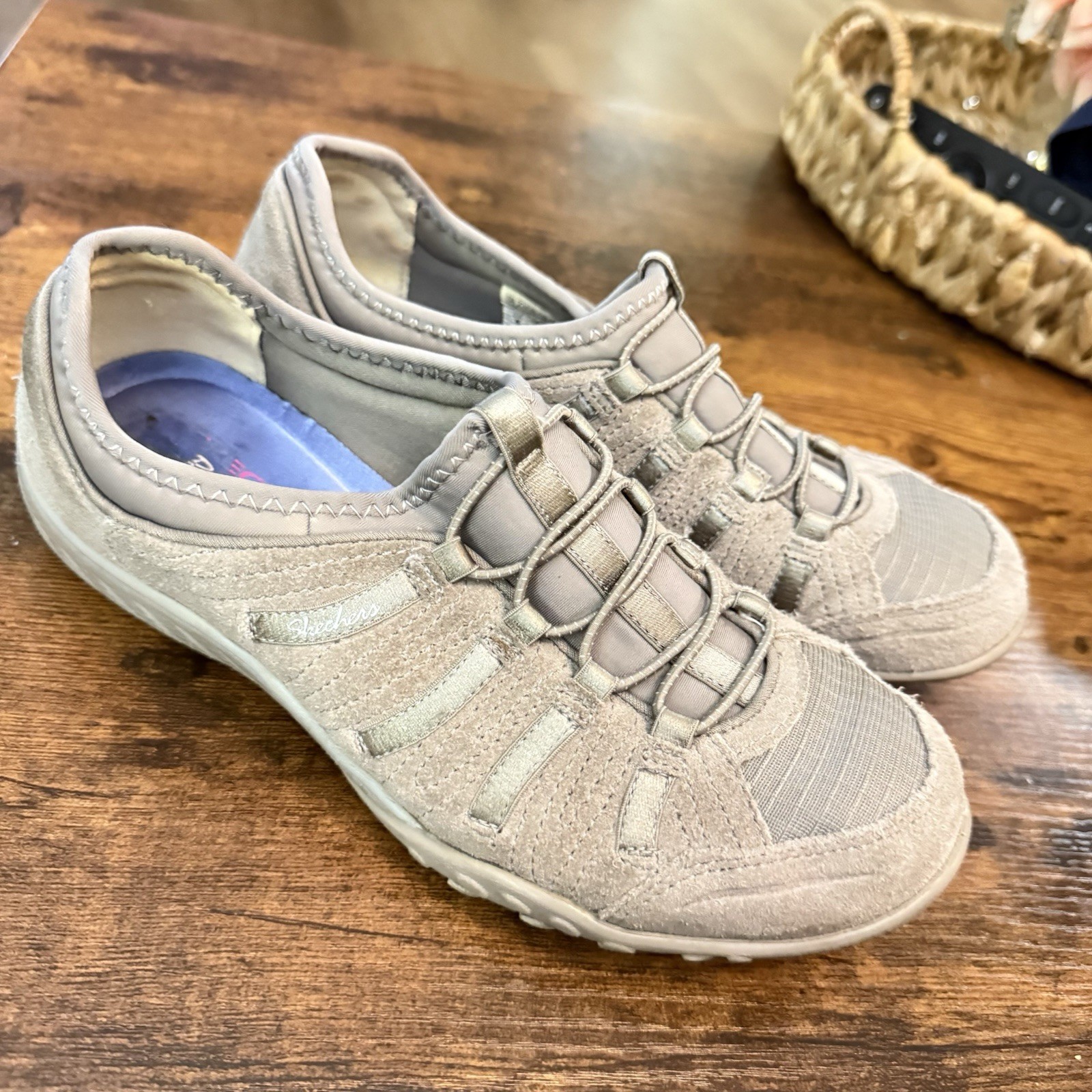 Skechers Women's Shoes Size (6)