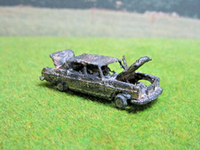 Mercedes 200 Ausgebrannt Autowrack Schrottplatz Patina Feuerwehr 1:87 1/87 H0 HO