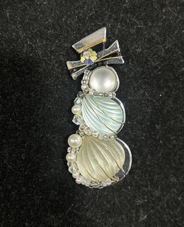 LizTech Artisan Mirrored Pin Brooch Frosty The Snowman 2012