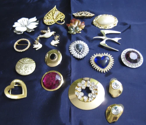 VTG. COSTUME FASHION JEWELRY BROOCHES, PINS, CLIPS SARAH COV, PARKLANE, 70'S-80